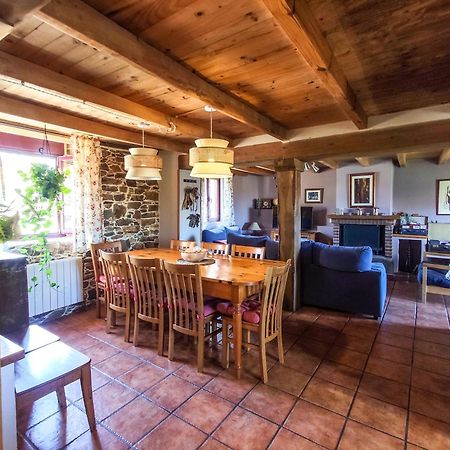 Casa Rural Tozolosolobos Otero de Bodos Екстериор снимка