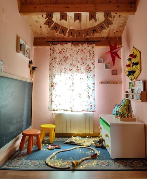 Casa Rural Tozolosolobos Otero de Bodos Екстериор снимка
